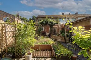 Photo 18- click for photo gallery